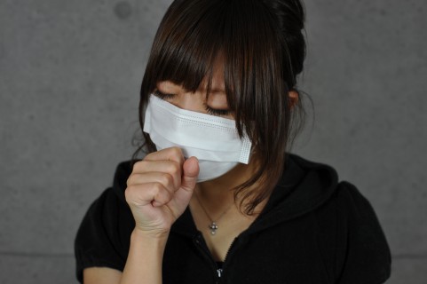 風邪が治らない　咳　たん　鼻水は？喉の痛みのおすすめ対処は？